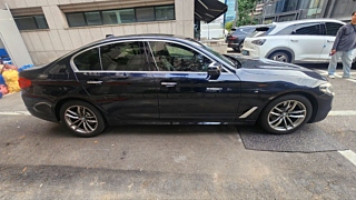 BMW 5-SERIES G30 2018