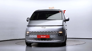 HYUNDAI STARIA 2022