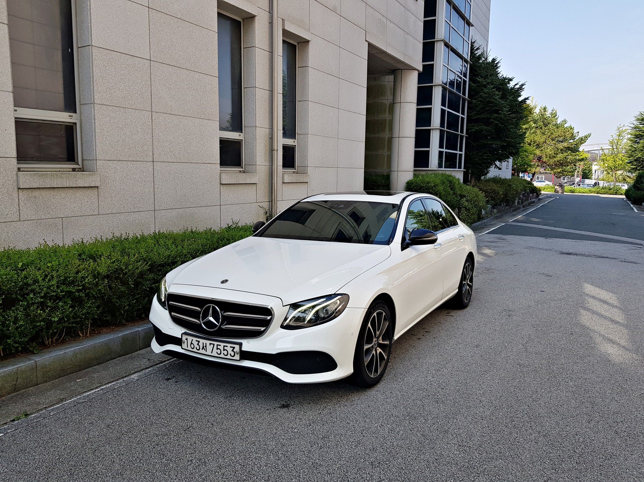 MERCEDES BENZ E-CLASS W213 2020