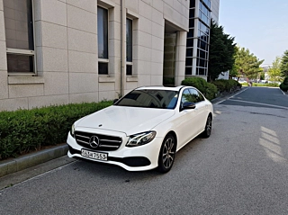 MERCEDES BENZ E-CLASS W213 2020