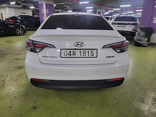 HYUNDAI LF SONATA HYBRID 2017