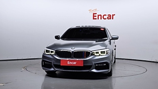 BMW 5-SERIES G30 2017
