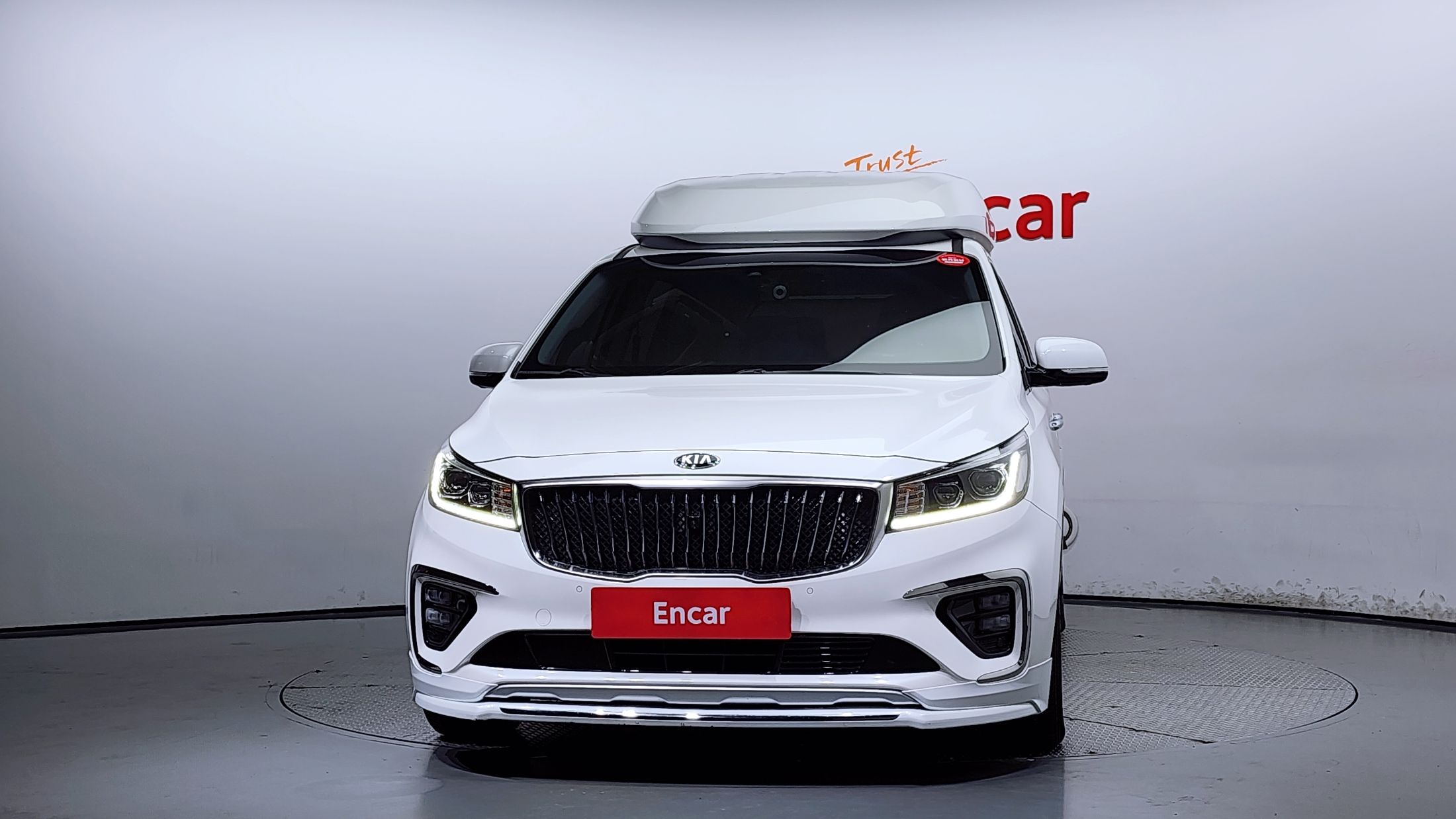 KIA CARNIVAL 2019