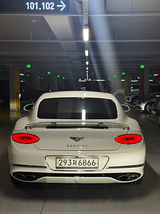 BENTLEY CONTINENTAL GT 2021