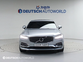 VOLVO S90 2019