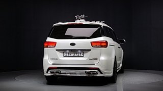 KIA CARNIVAL 2017