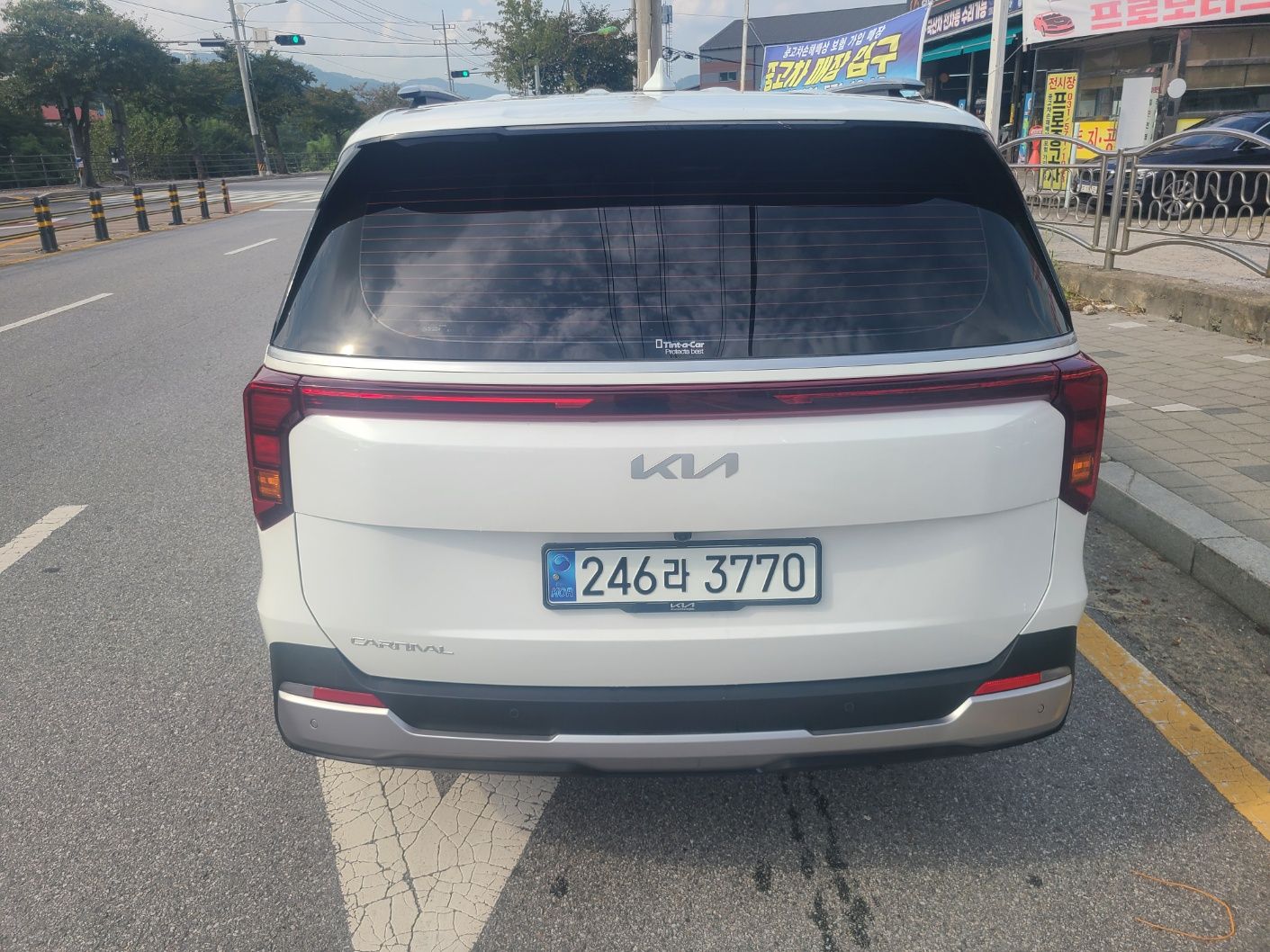 KIA CARNIVAL 2024