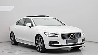 VOLVO S90 2021