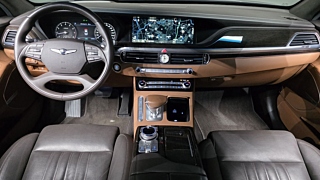 GENESIS G90 2019