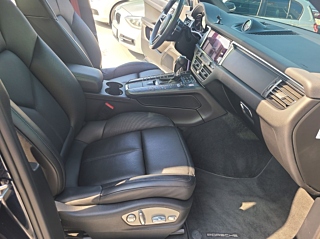 PORSCHE MACAN 2019
