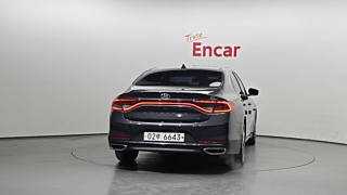 HYUNDAI GRANDEUR IG 2017