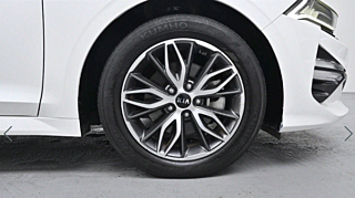 KIA K5 2021
