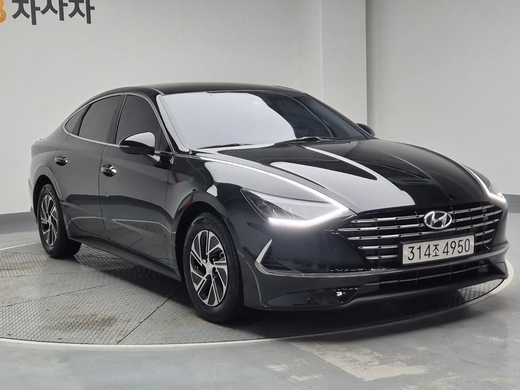 HYUNDAI SONATA HYBRID DN8 2021