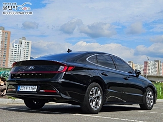 HYUNDAI SONATA DN8 2021