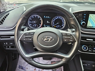 HYUNDAI SONATA DN8 2021