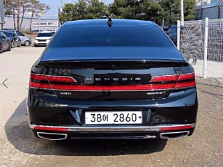 GENESIS G90 2018