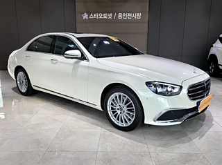 MERCEDES BENZ E-CLASS W213 2022