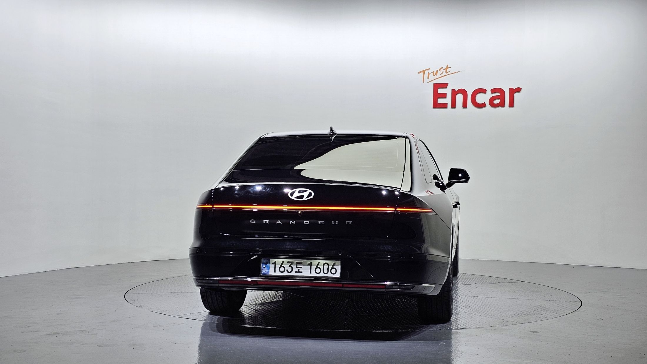 HYUNDAI GRANDEUR GN7 2024