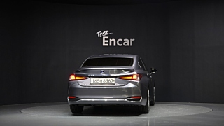 LEXUS ES300H 2020