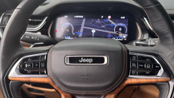 JEEP GRAND CHEROKEE WL 2023