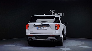 FORD EXPLORER 2021