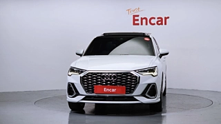 AUDI Q3 F3 2022