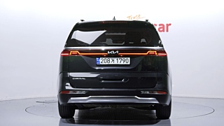 KIA CARNIVAL 2023