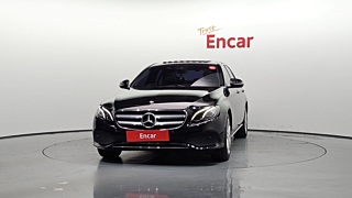 MERCEDES BENZ E-CLASS W213 2018