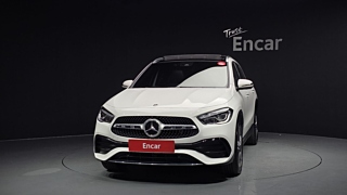 MERCEDES BENZ GLA-CLASS H247 2020