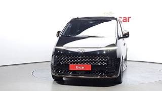 HYUNDAI STARIA 2023