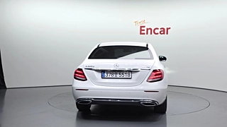 MERCEDES BENZ E-CLASS W213 2019