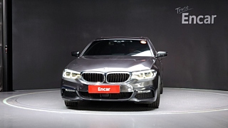 BMW 5-SERIES G30 2017