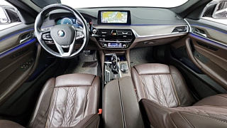 BMW 5-SERIES G30 2017