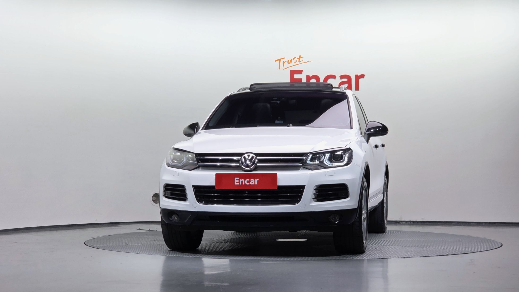 VOLKSWAGEN TOUAREG 2014