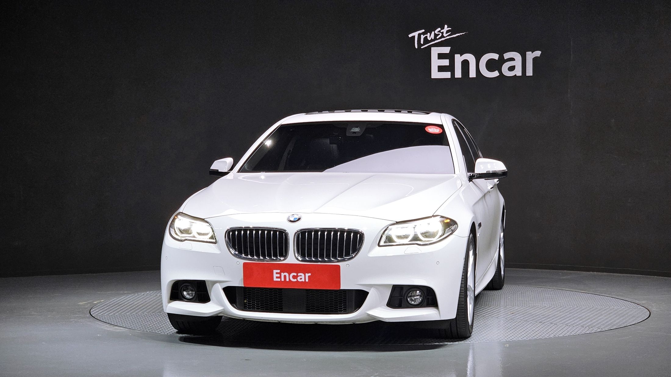 BMW 5-SERIES F10 2016