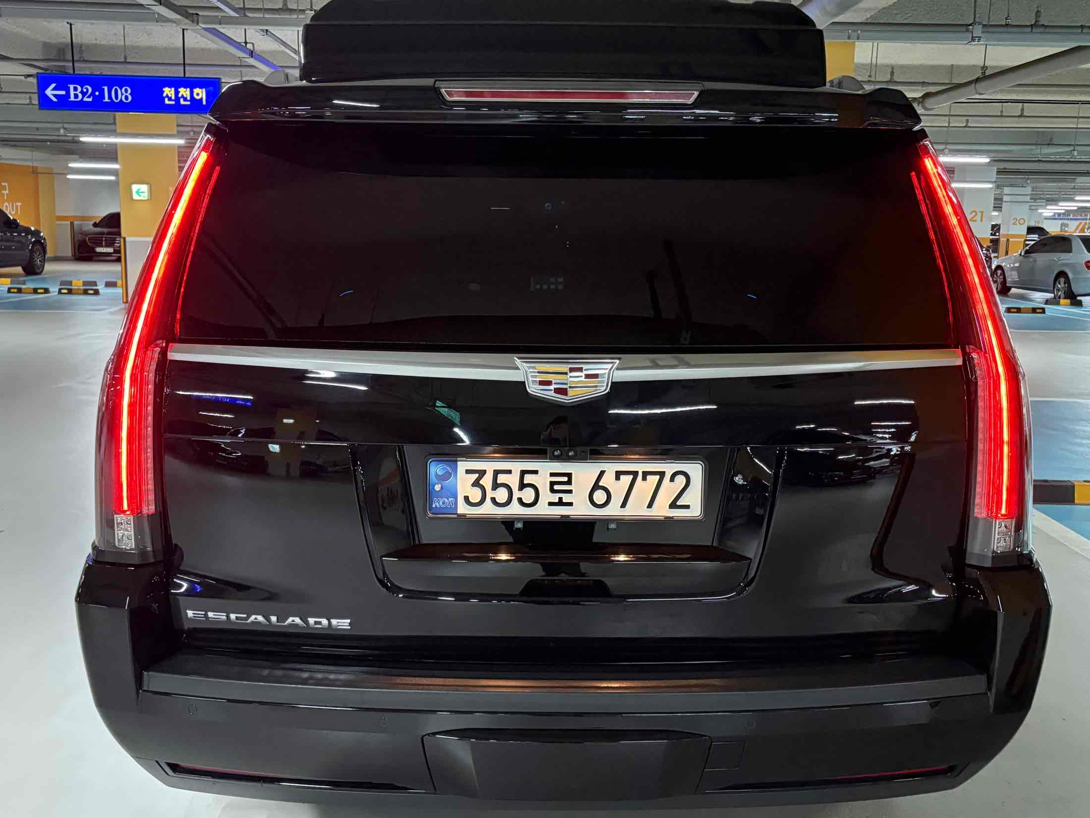 CADILLAC ESCALADE 2020