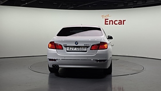 BMW 5-SERIES F10 2016