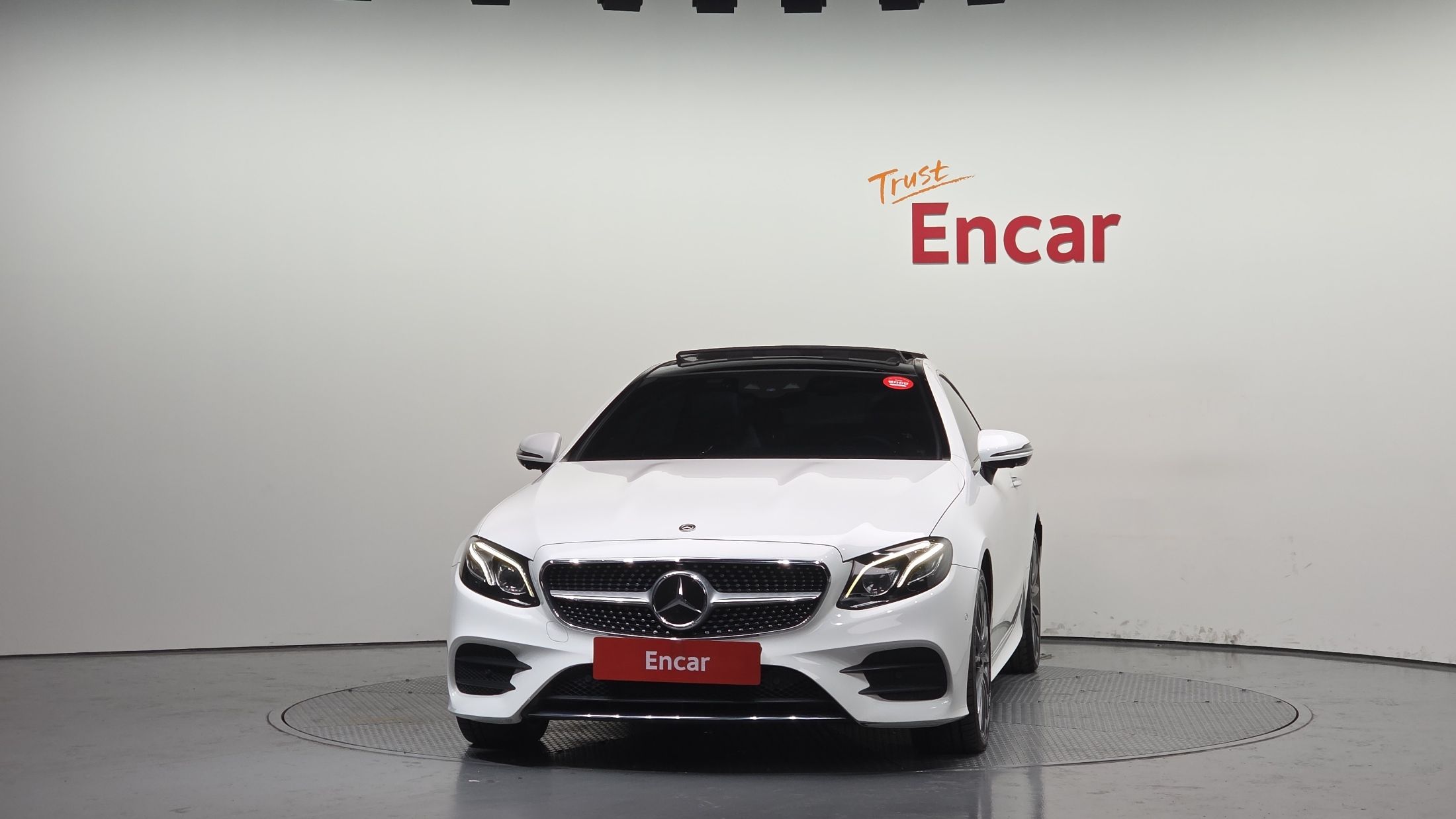 MERCEDES BENZ E-CLASS W213 2017