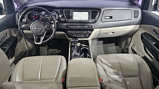 KIA CARNIVAL 2018