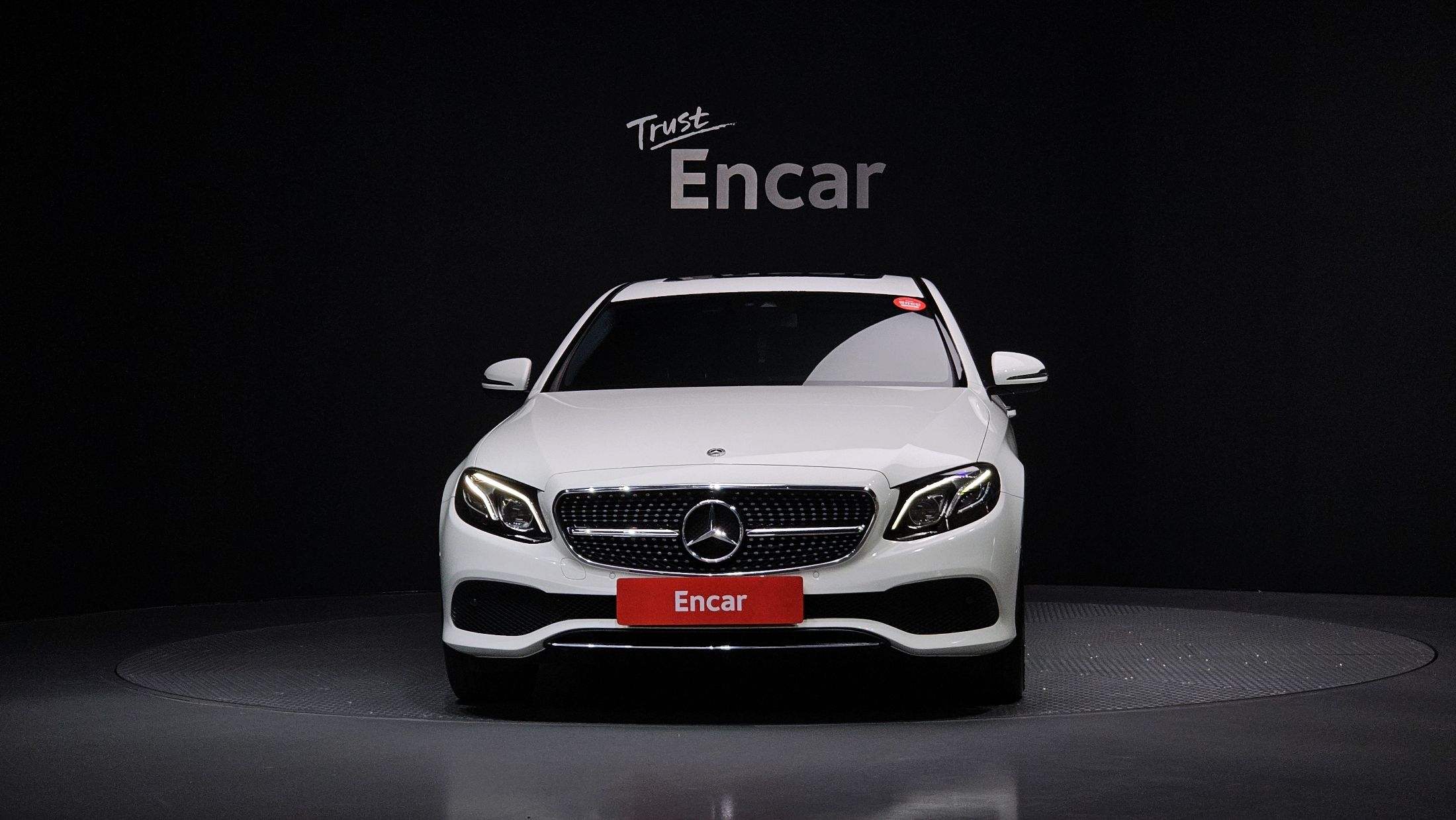 MERCEDES BENZ E-CLASS W213 2018