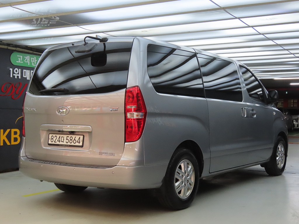 HYUNDAI STAREX GRAND 2018