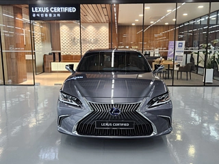 LEXUS ES300H 2020