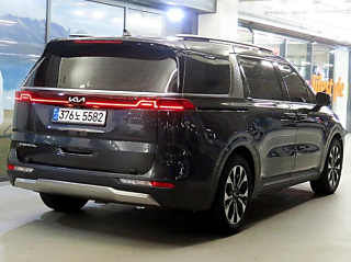 KIA CARNIVAL 2021