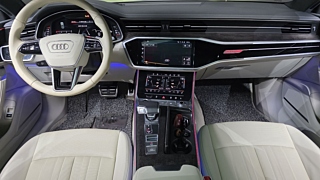 AUDI A7 4K 2021