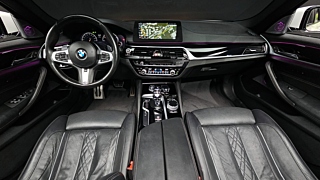 BMW 5-SERIES G30 2018