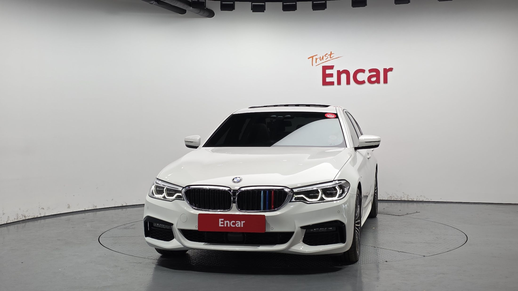 BMW 5-SERIES G30 2020