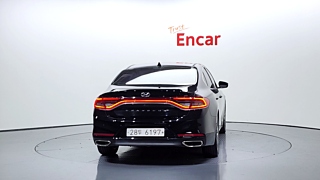 HYUNDAI GRANDEUR IG 2017