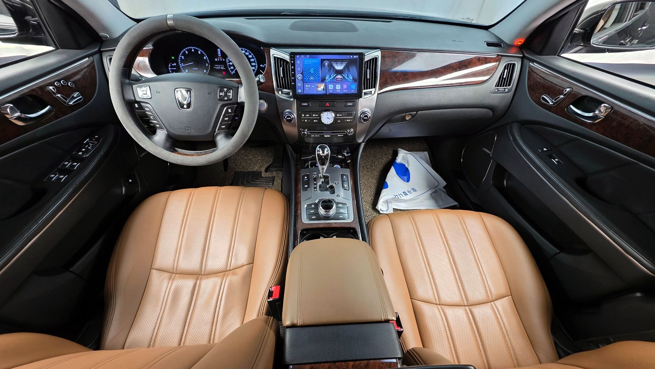 HYUNDAI EQUUS NEW 2010