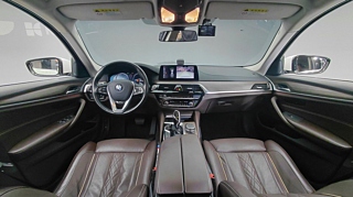 BMW 5-SERIES G30 2018
