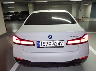 BMW 5-SERIES G60 2023